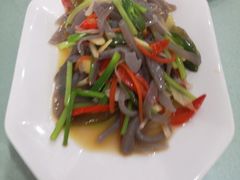 -汉水缘鲜鱼庄(黄雁村店)