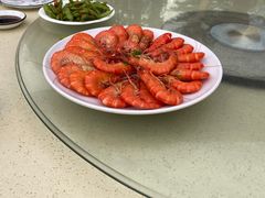 -三亚火车头万人海鲜广场