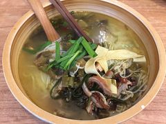 泡椒酸菜牛肚-石榴姐•山城小馆(创始店)