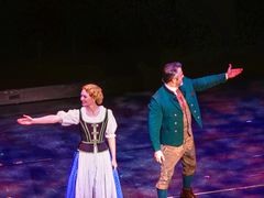 -交通银行前滩31演艺中心