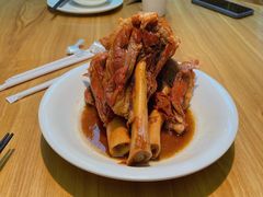 金牌酱棒骨-上关雪東北菜(中房金谊店)