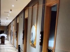 -尚荟汤泉生活馆