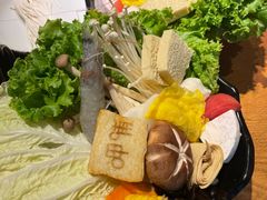 -呷哺呷哺(融创茂店)