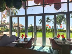 -水桶王国主题餐厅·聚会·生日派对·亲子活动·家庭套餐(亚龙湾希尔顿店)