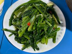 -尕有炕锅烤羊肉