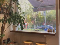 -琥珀咖啡 Ambercoffee