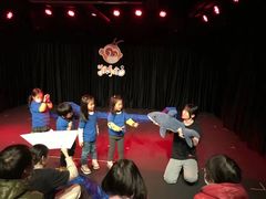 -猴有戏教育戏剧·音乐剧·主持口才·演讲朗诵辩论(环球港华师大校区)