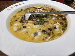 -酸婆娘江湖川菜(紫竹路店)