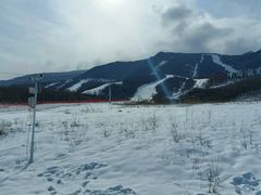 -鳌山滑雪度假区