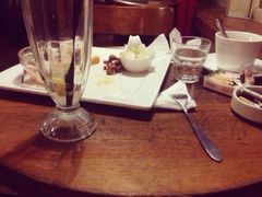 iphone_upload_pic-雕刻时光咖啡馆(交大店)