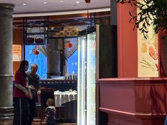 -八府香鸭·啫啫煲(华山路店)