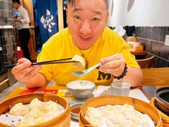 -馋三尺蟹粉小笼(人民广场店)