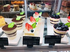 -面包新语(龙湖·西宸天街店)