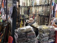 -义乌小商品批发市场(中国小商品城·篁园服装市场店)