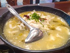 无刺酸菜鱼-好人民间小吃(镇江八佰伴店)