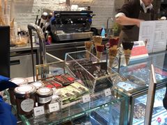 -VENCHI 闻绮(北京国贸商城店)