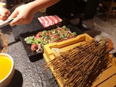 -嘿嘟嘟·肋条烧肉放题(爱融荟城店)
