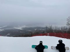 -鳌山滑雪度假区