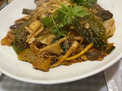 -拿渡·水煮鱼麻辣香锅(王府井奥莱·香江小镇店)