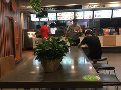 -麦当劳(国际社区店)