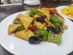 -晶渔坊·海鲜私房菜(东夷小镇店)