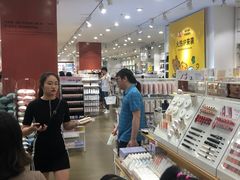 -名创优品(天河区正佳广场二店)