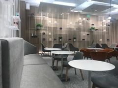 大堂-奈雪的茶(市百一店)