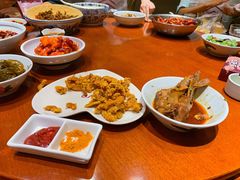 -琥珀老六龙虾(四里河店)