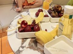 -涨巢·潮玩水疗局