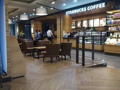 大堂-星巴克(上海交通大学店)