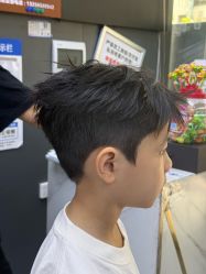 -藤野造型专业烫染接发