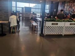 -麦当劳(郑州东高铁站店)