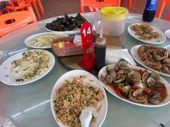 -红月湾海鲜饭店•沙滩海景(双月湾店)