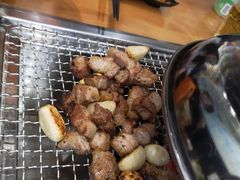 -肉甲韩国木炭烤肉(新壹街1店)