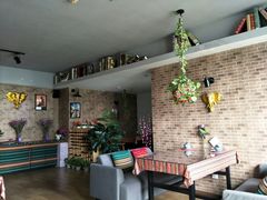 -忘忧草融合私房菜(红鼎国际店)