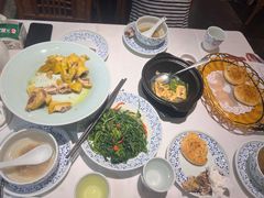 -围龙屋客家食府(福田店)