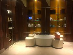 -三亚美高梅度假酒店滺水疗