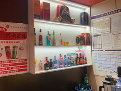 -亚伟瓦罐面美食城(淇县总店)