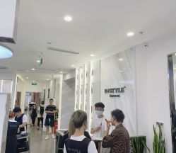 -Rise Hair上升造型
