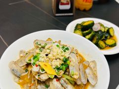 -钟楼酒店(临源街店)