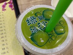 -江城燕子大排档(江汉路步行街店)