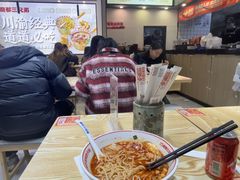 -魔都三兄弟酸辣粉·蘸卤炸串(虹桥万科店)