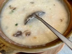 皮蛋瘦肉粥-白天鹅宾馆-宏图府餐厅