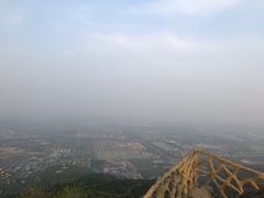 -鬼笑石后山停车场