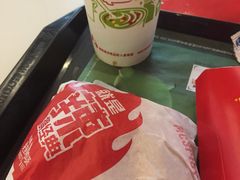 -麦当劳(吴圩机场店)