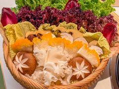 -烹然四季椰子鸡火锅(姚家园万象汇店)