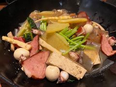 -万记麻辣烫国展总店
