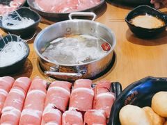 -呷哺呷哺(万达新世界店)