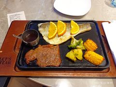 -必胜客(尹山湖歌林公园店)