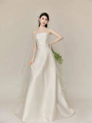 -不晚国际婚纱礼服